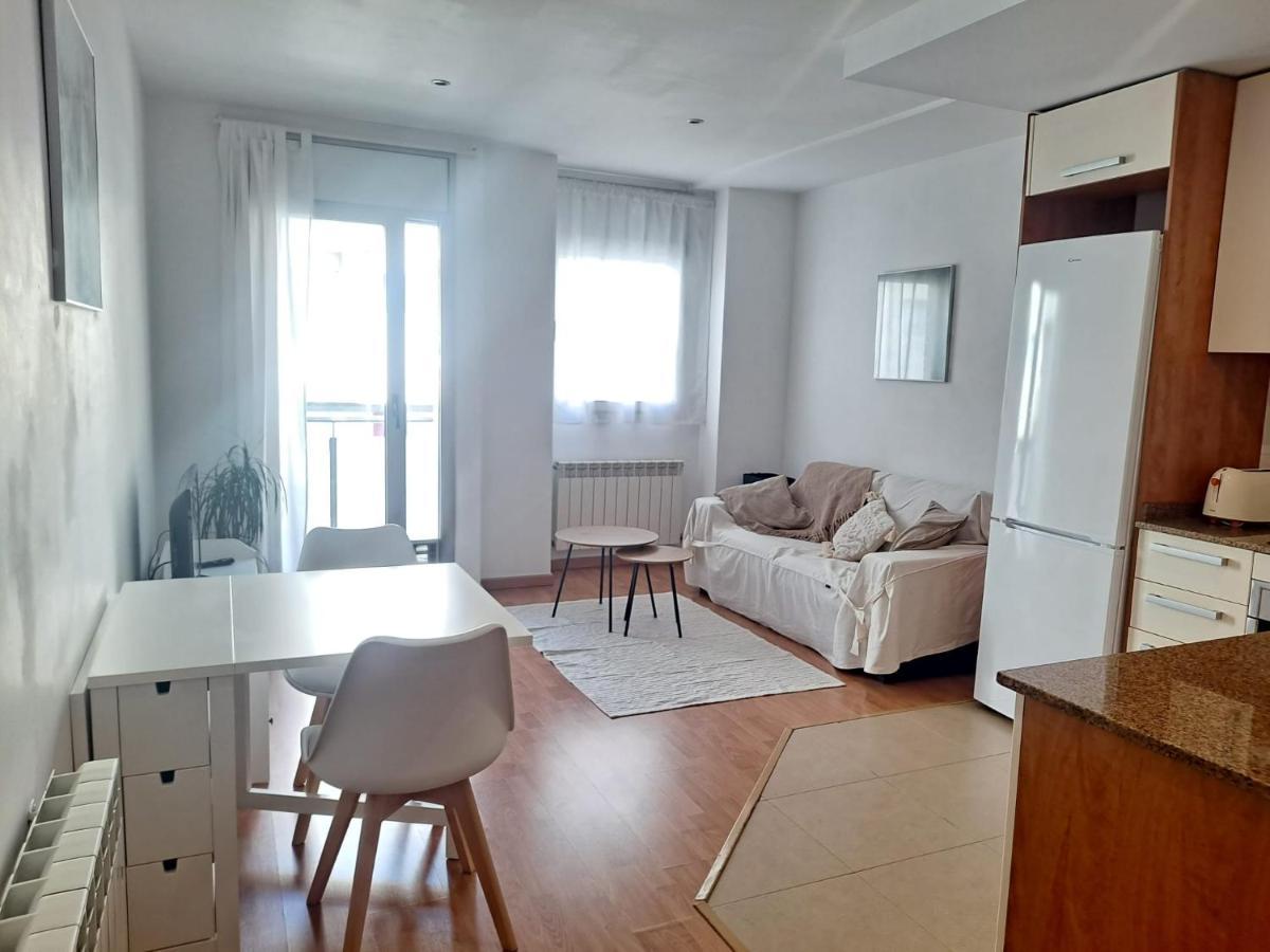 Fantastico Loft Cerca Centro By Lofties Apartment Terrassa Ngoại thất bức ảnh